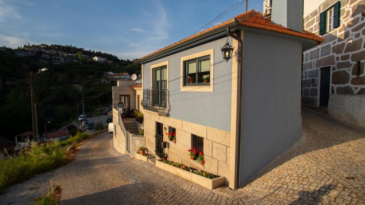 Dourobluehouse Holiday home